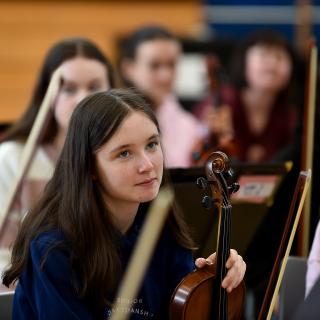 Benedetti session with young string players
