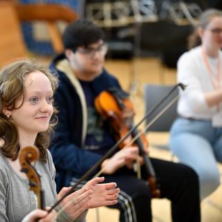 Benedetti session with young string players