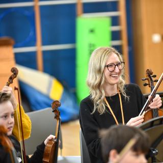 Benedetti session with young string players