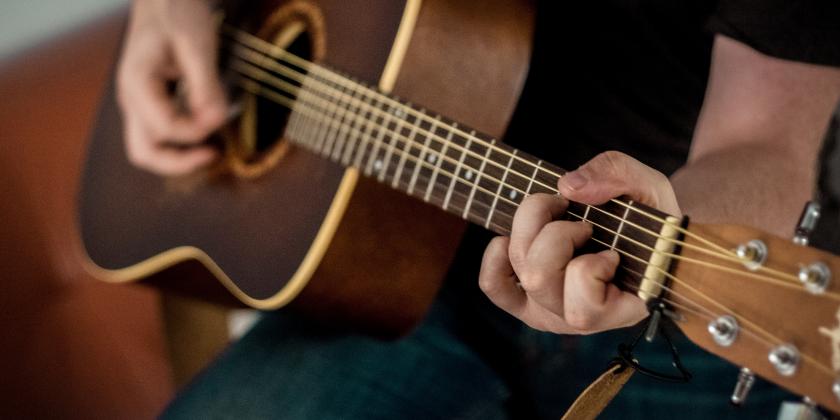 image of a guitar